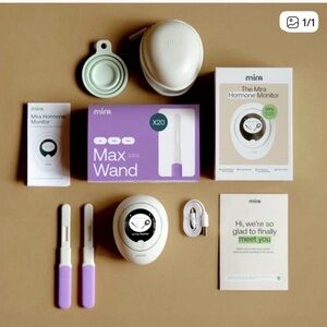 Mira Hormone Monitor Kit with Accessories 1 pack of wands